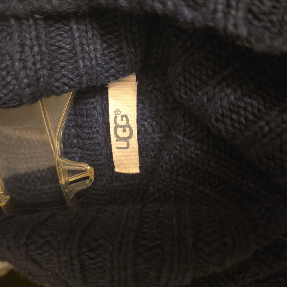 Ugg Turtleneck Sweater With Side Ties - Picture 4 of 4